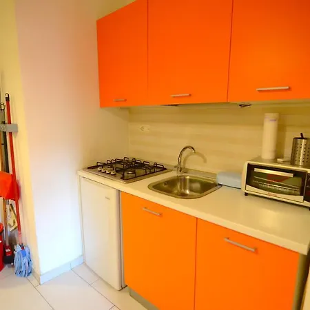 Shine Apartment-2