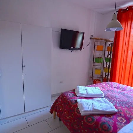 Shine Apartment-3