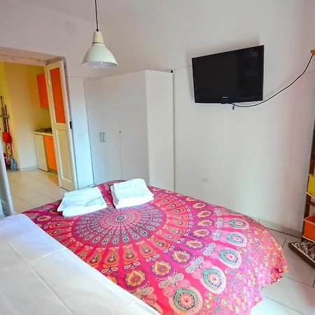Shine Apartment-2